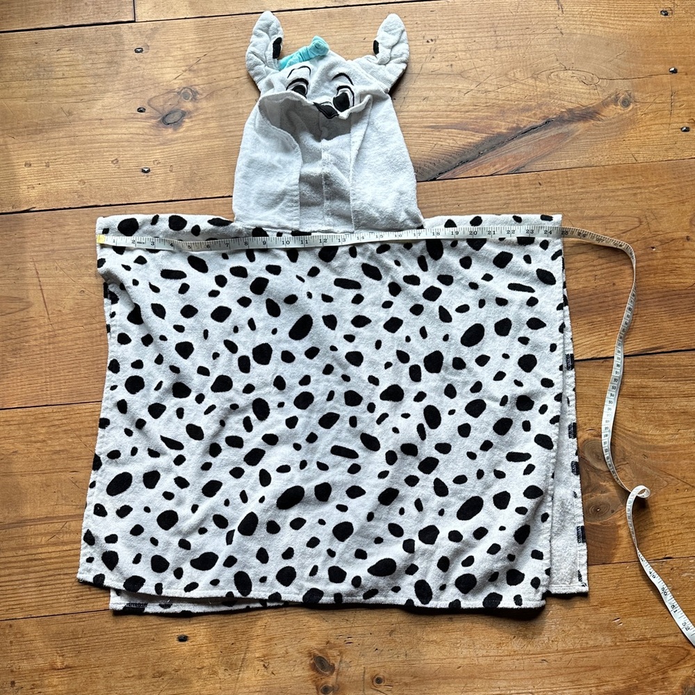 Spotted Animal Hooded Kids Bib - Picture 2 of 4